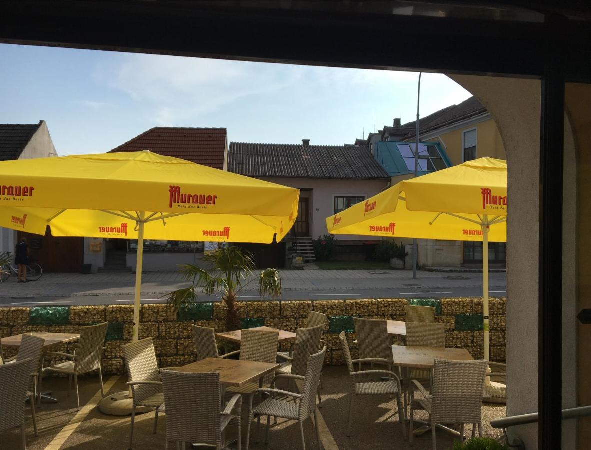 Weinhotel Kirchenwirt Gols Exterior foto